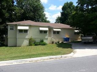 207-209 S Oak St, Harrison, AR 72601