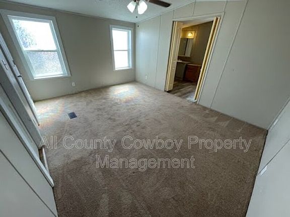 5th image of 954 N McCue St Lot 177