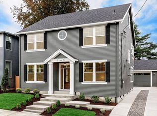 5566 SE Morrison St, Portland, OR 97215
