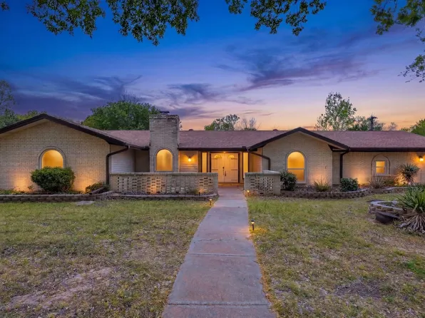 1 Mullaney Dr, Greenville, TX 75402