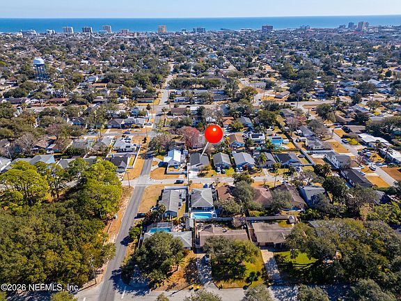 3rd image of 909 17TH Street N