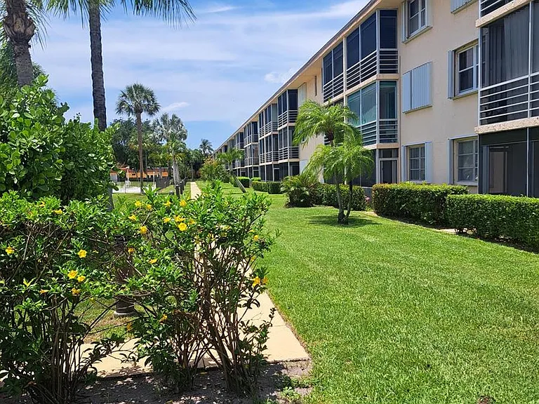 4502 N Federal Hwy #231D — Photo 28