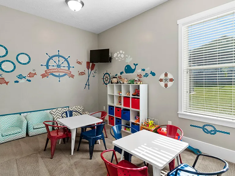 Greyhawk Townhomes — Photo 14