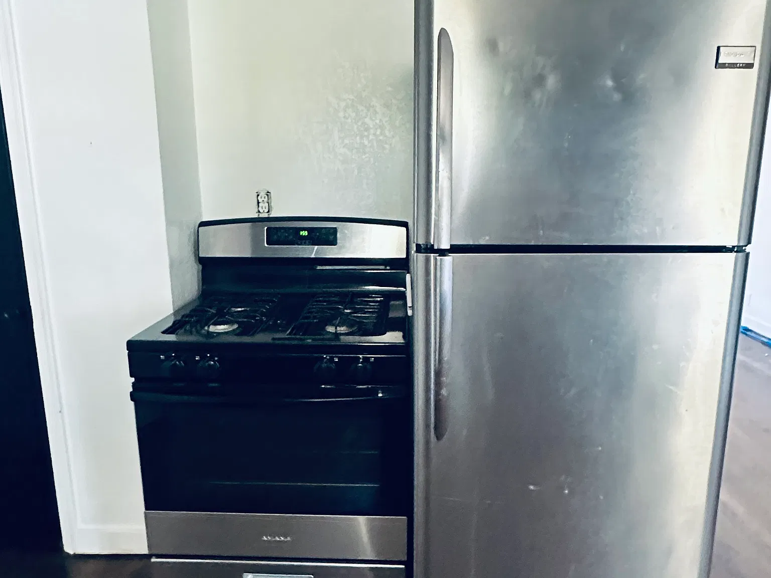 2 bed, 816 sqft, $1,395 — Photo 2