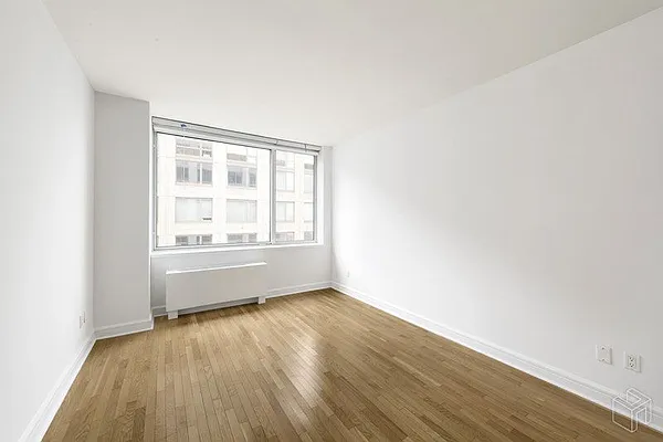Rented by Halstead Real Estate | media 7
