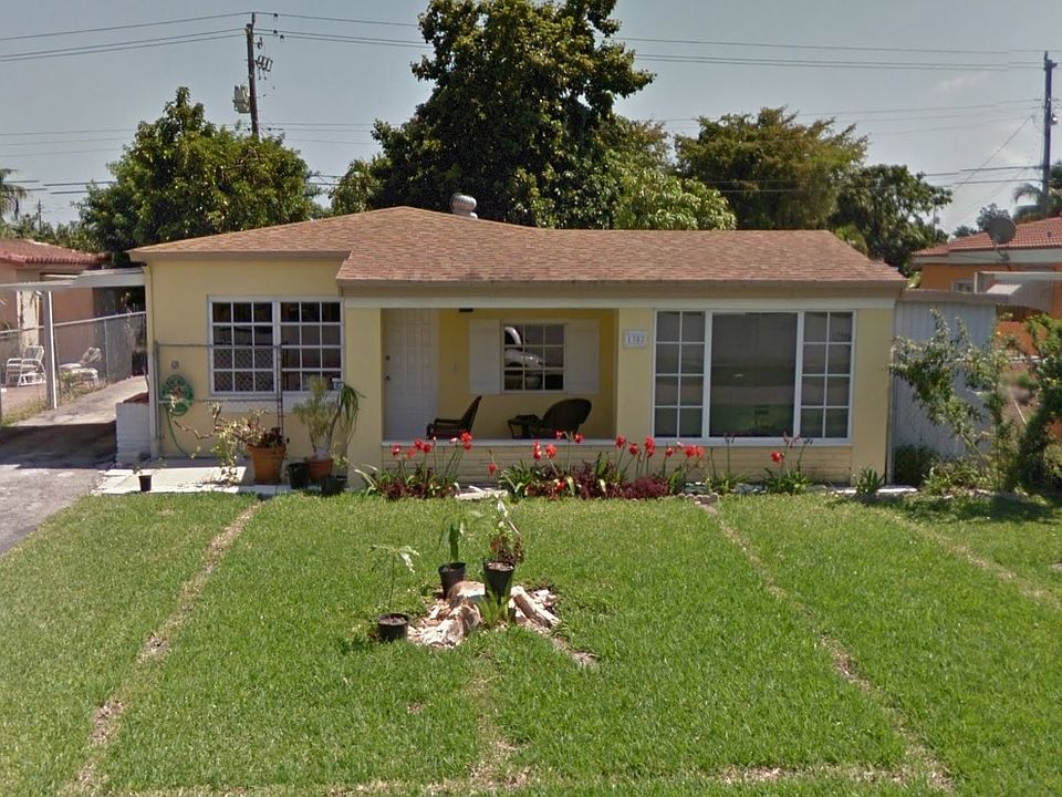 1st image of 1382 NE 183rd St