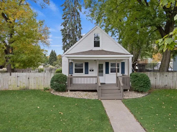 2109 19th St, Columbus, NE 68601