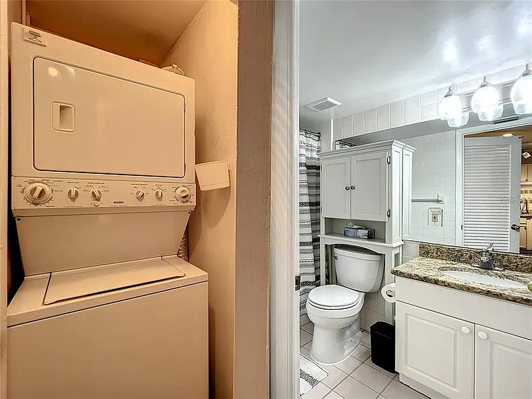 1100 Delaney Ave #F306 — Photo 20