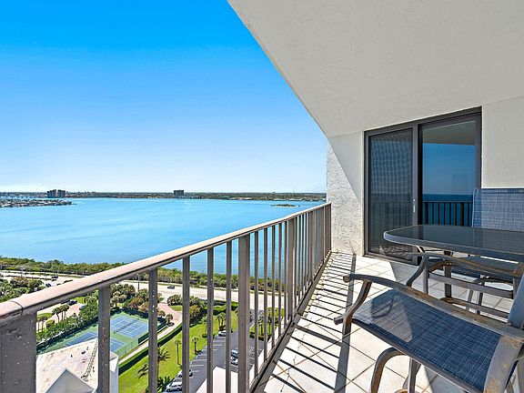 3rd image of 5420 N Ocean Drive #Ph2