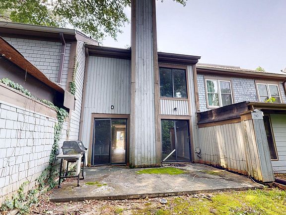 4th image of 50 Willowick Ct
