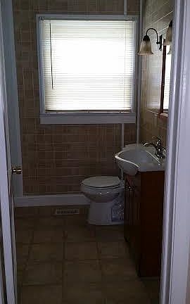 4th image of 1218 Craig Ave