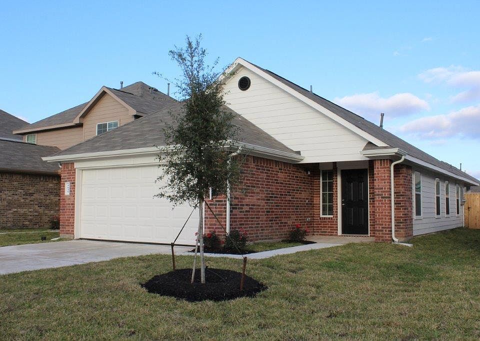 1st image of 5626 Latta Plantation Dr