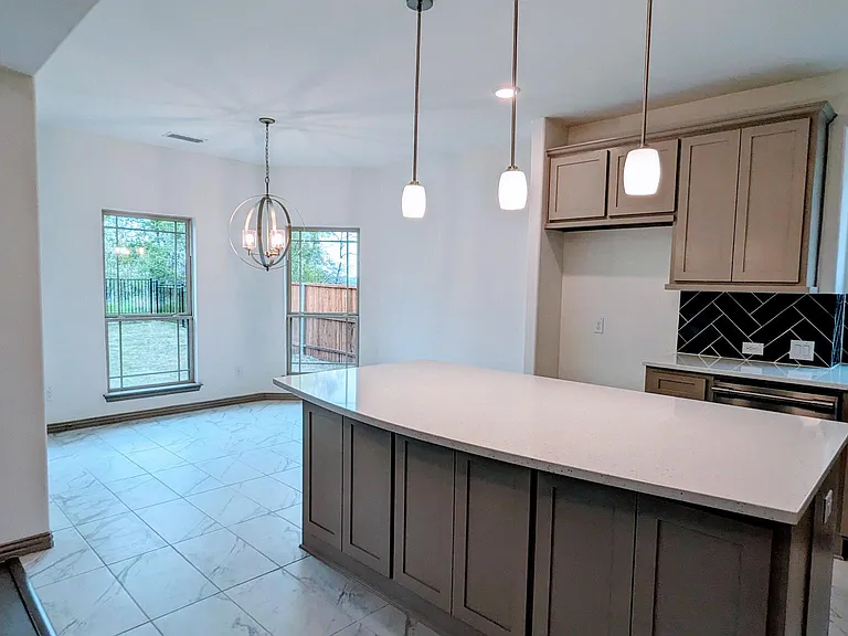 1813 Ordonez Dr — Photo 19