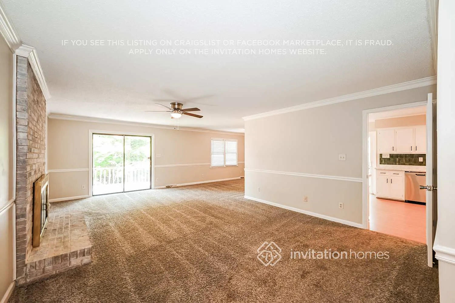 7131 Hillside Ln Charlotte, NC 28226 — Photo 4