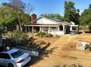 1536 Hillcrest Ln, Fallbrook, CA 92028