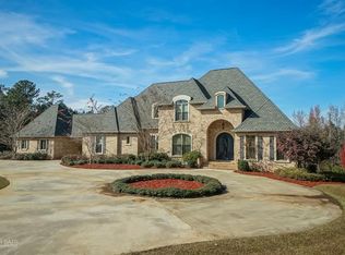 316 N Rivoli Farms Dr, Macon, GA 31210