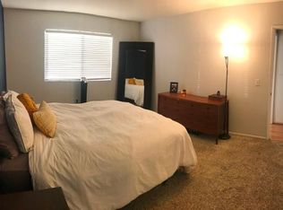 2115 Via Robles, Oceanside, CA 92054