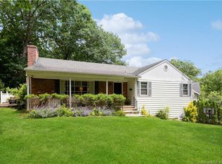 29 Dandy Dr, Greenwich, CT 06830