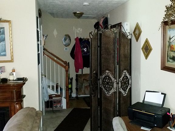 3rd image of 5933 Dewitt Dr