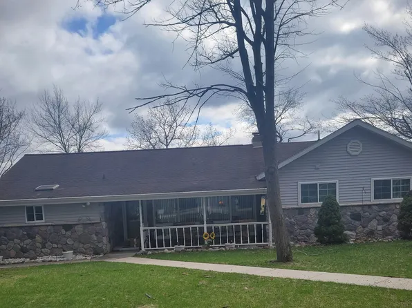 6249 Wolverine Trl, Alger, MI 48610