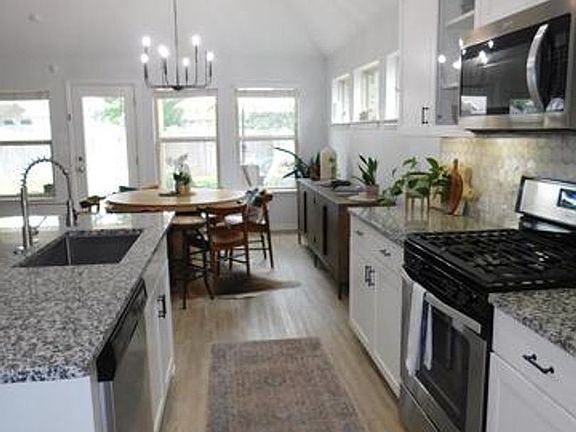 5th image of 104 Vail Dr