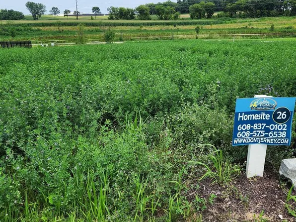 L26 Roger Court #26, Waunakee, WI 53597