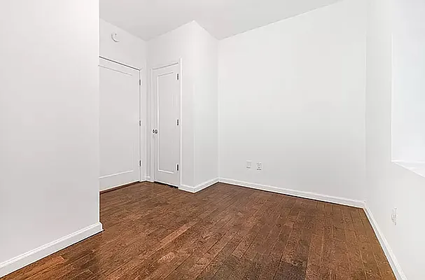 Rented by REAL New York | media 9