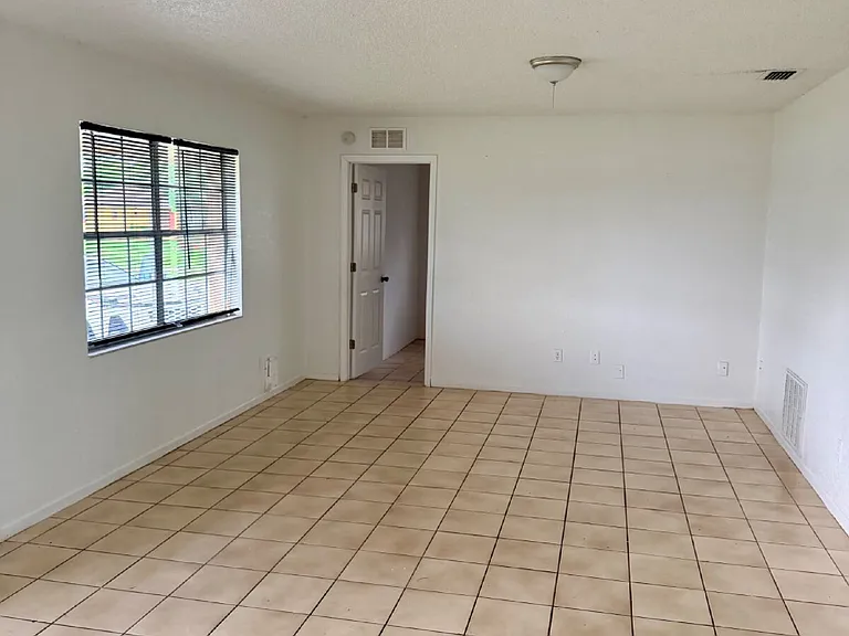 5123 Higate Rd — Photo 14