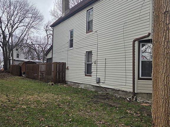 5th image of 892 Wheelock Rd