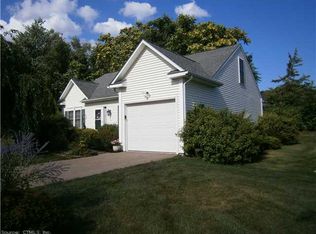 6 Dairy Farm Rd, Portland, CT 06480