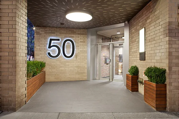 Rented by AZ REALTY NYC LLC | media 10