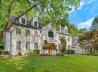 45 Riverside Ln, Easton, CT 06612