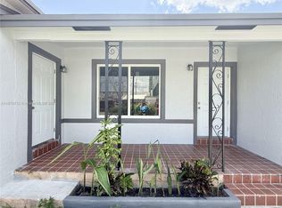 Beverly Heights, Miami, FL 33142