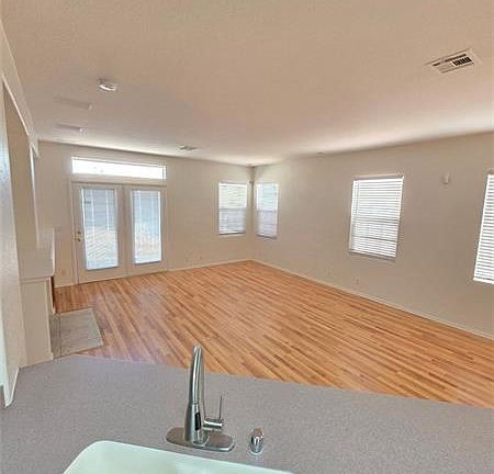 3rd image of 7604 Pennybrook Ct