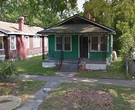 1st image of 1621 W 7th St
