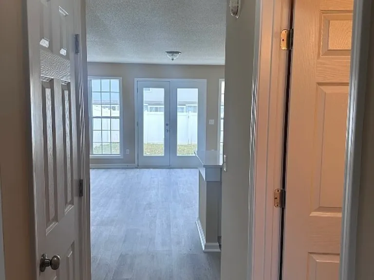 222 Claremont Ave — Photo 11
