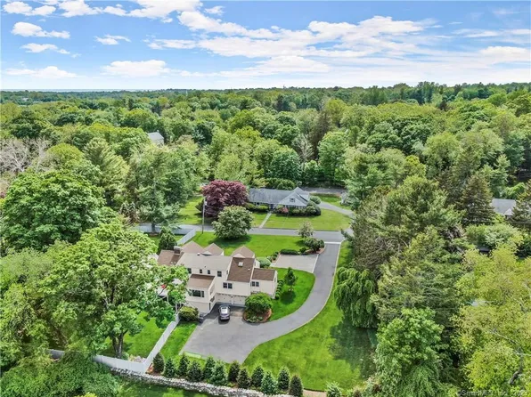 2 Elmwood Road, Westport, CT 06880
