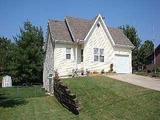 2nd image of 1601 E Hartley St