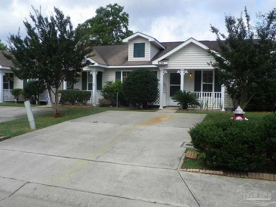 8136 Heirloom Dr