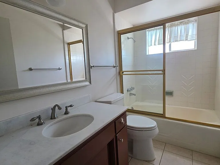 6437 Elmhurst Dr — Photo 14