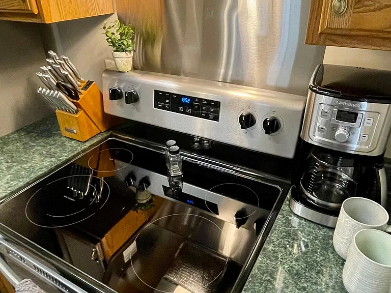 3795 Clarion Dr — Photo 8