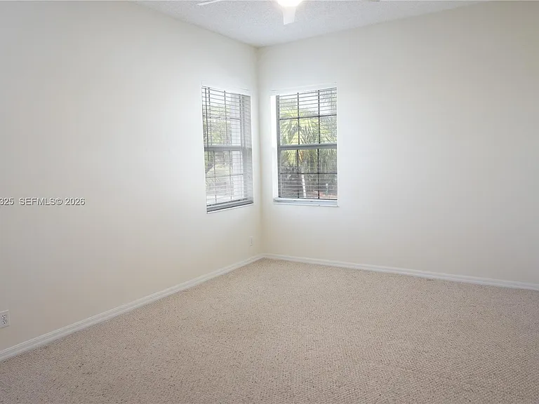 1868 Salerno Cir #1868 — Photo 22