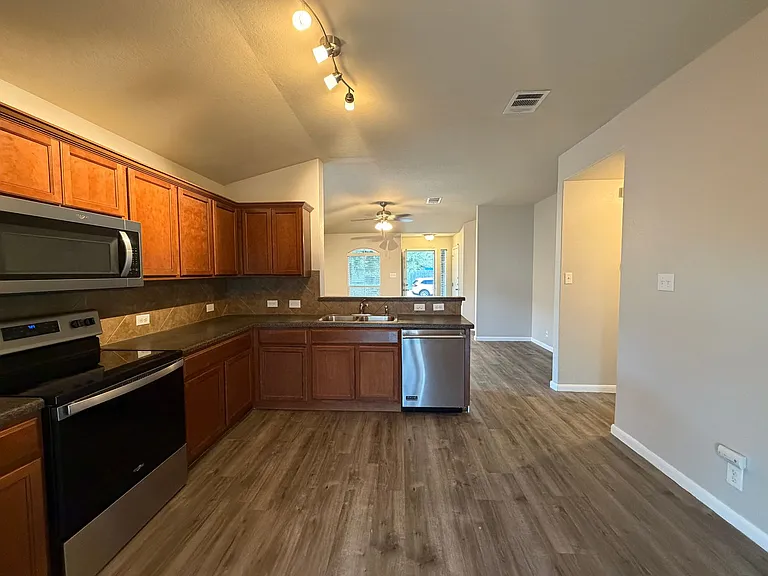 2405 N Ranch Estates Blvd — Photo 8