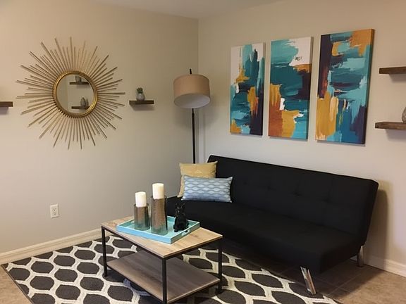5th image of 104 Fairview Dr #2-208