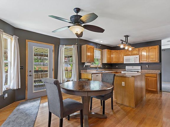 5th image of 3330 Wood ROAD
