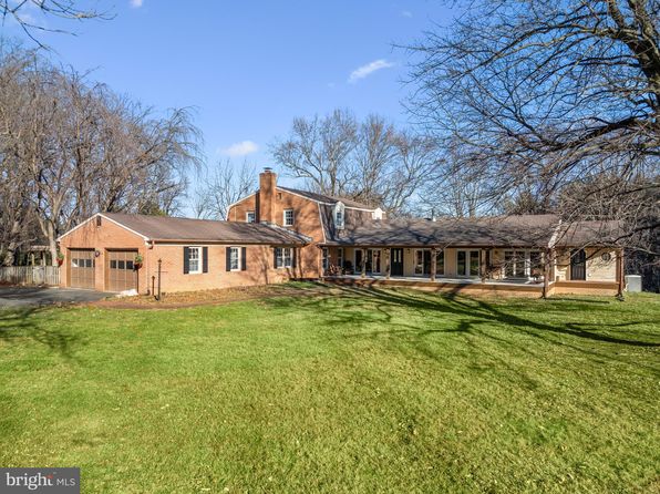 42024 Brightwood Ln, Leesburg, VA 20176