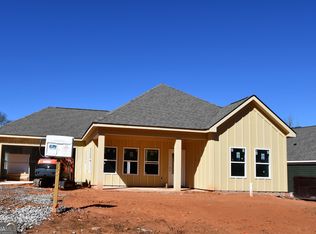 205 Timsbury Dr, Athens, GA 30607