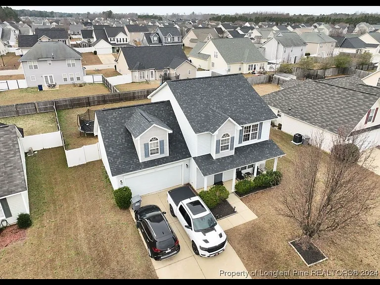 182 Lochwood Dr — Photo 31