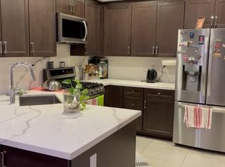 2083 Vincenzo Walkway, San Jose, CA 95133