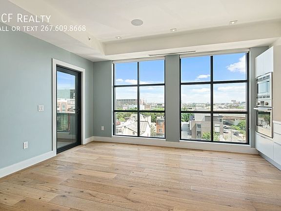 3rd image of 240 N 2nd St Unit 5W